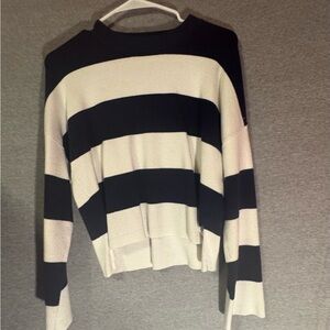 Abercrombie & Fitch XS Navy Blue and White Striped Sweater